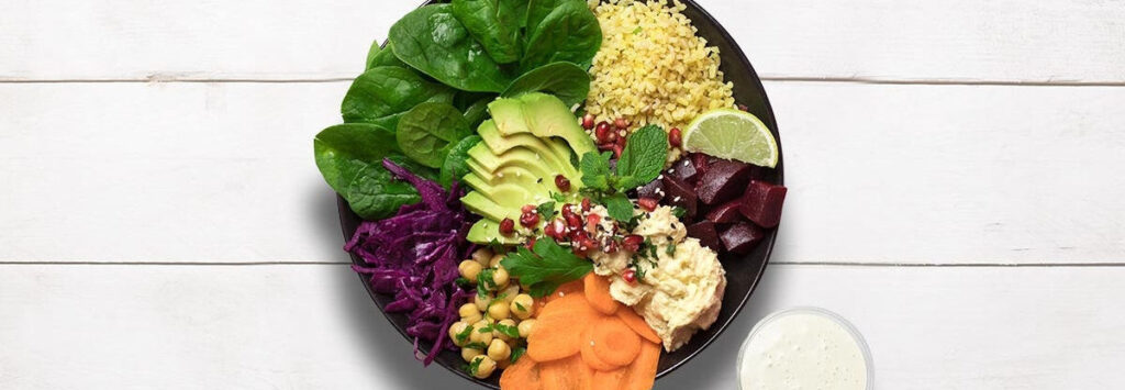 15) Let's check Option 3 in detail: "Bunte Bowl mit Avocado, Spinat und Kichererbsen als gesunde Mitarbeiterverpflegung von